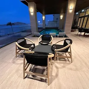 Grand O Living Apartment