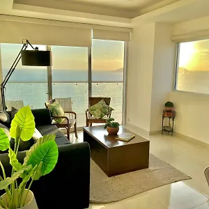 Sunset View Malecon 1401 Vista Panoramica Al Mar Apartment